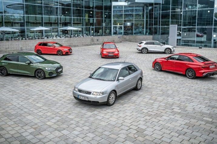 AUDI